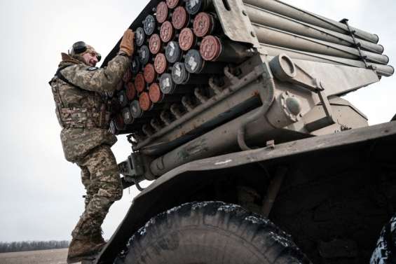 Le manque de munitions guette Kiev