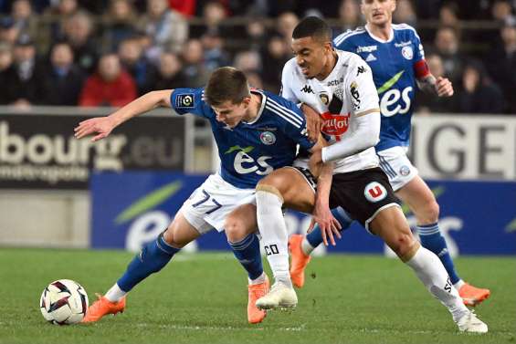 Football : Lyon rechute, Strasbourg sort de la zone rouge