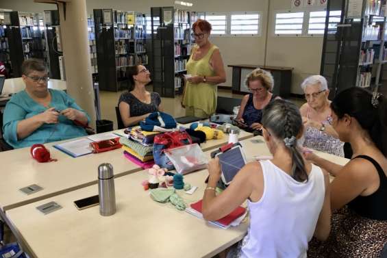 Les Petites mailles débarquent à la médiathèque