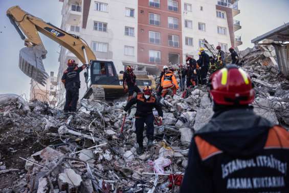 Plus de 44 000 morts dans le séisme en Turquie et en Syrie
