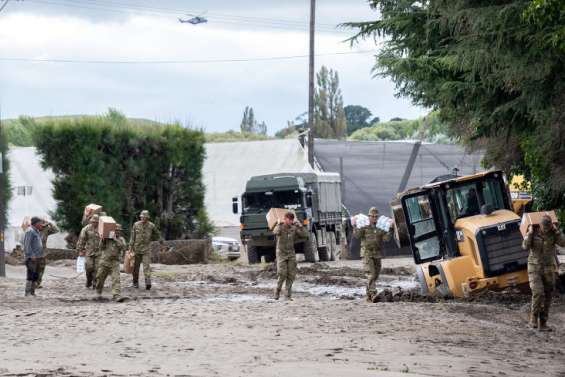 Nouvelle-Zélande : le bilan s'alourdit et l'armée vient au secours des zones isolées