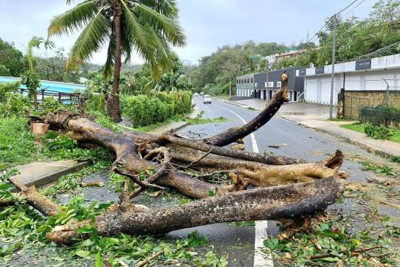 Deux cyclones en deux jours : le Vanuatu s'attend à de gros dégâts