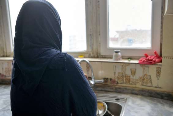 Société : femmes, entre régressions et espoirs