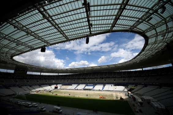 Les équipements sportifs métropolitains en question