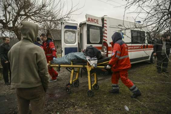Ukraine: deux civils tués et dix blessés dans des frappes à Kramatorsk