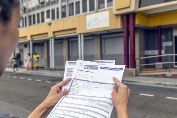 Le gouvernement adopte une réforme de l'impôt sur le revenu