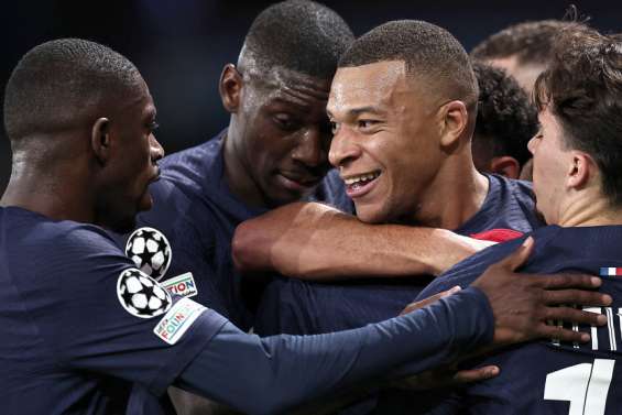 Paris dompte le Milan et prend la tête de son difficile groupe