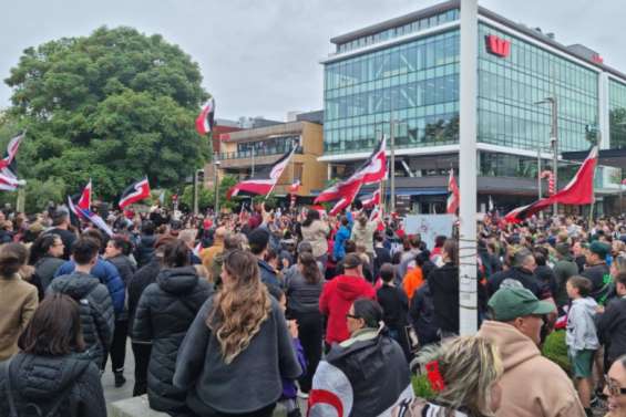 Nouvelle-Zélande : les Maoris manifestent contre le nouveau gouvernement