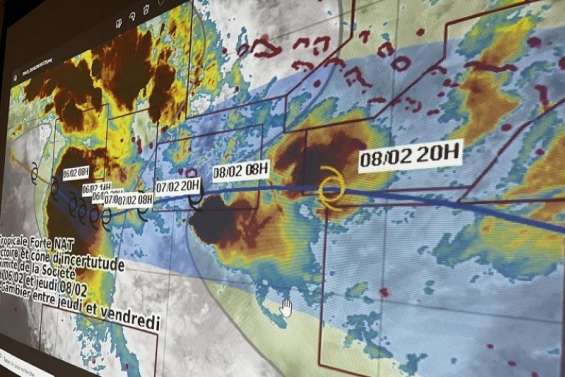 Une partie de la Polynésie en pré-alerte cyclonique, Tahiti en vigilance rouge