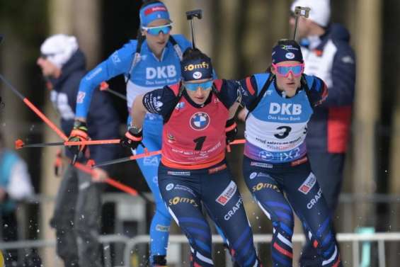 Mondiaux de biathlon : Julia Simon et Justine Braisaz-Bouchet, six courses pour deux reines