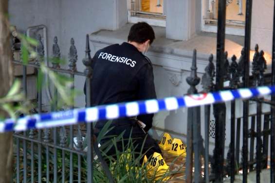 Australie : un policier inculpé du meurtre d’un présentateur télé et de son petit ami