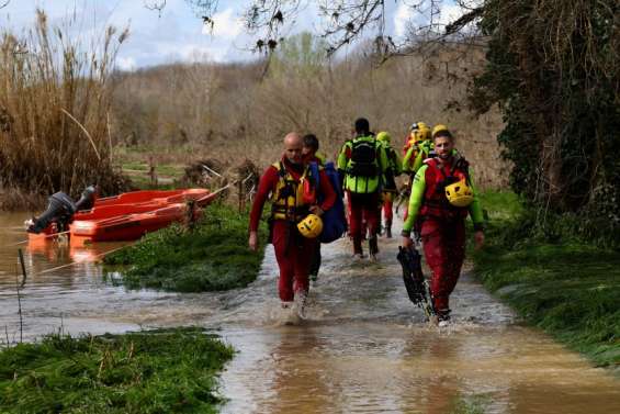Intempéries : recherches suspendues dans le Gard, trois morts et quatre disparus