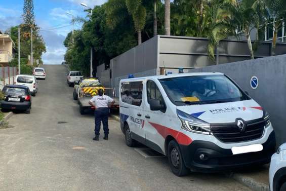 Vallée-des-Colons : un homme rate sa manœuvre et écrase sa femme