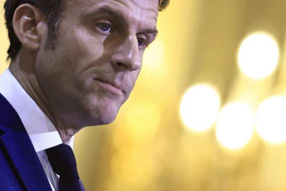 Le déficit dérape, Macron critiqué par l’opposition