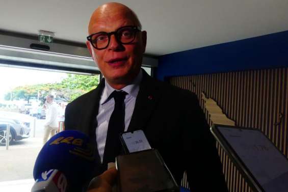 En Nouvelle-Calédonie, Édouard Philippe compte 