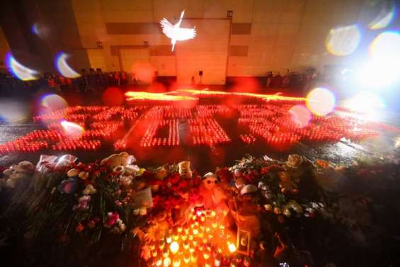 Journée de deuil en Russie après le massacre du Crocus City Hall qui a fait au moins 137 morts