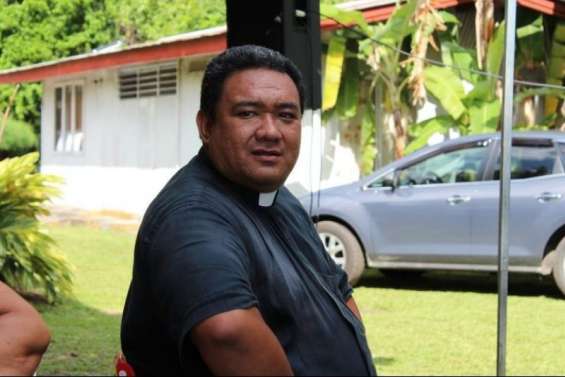 Polynésie : le père Noël lourdement sanctionné par le Vatican