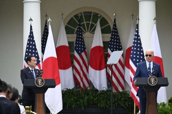 Japon et États-Unis nouent des liens de défense encore plus étroits