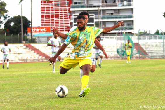 Classement des buteurs de Super Ligue : Germain Haewegene s’offre un nouveau triplé