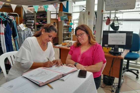 Marie-Pierre Arsapin, première bénéficiaire du programme de réinsertion citoyenne, 