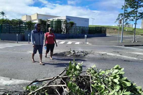 Émeutes dans Nouméa : témoignages de Calédoniens