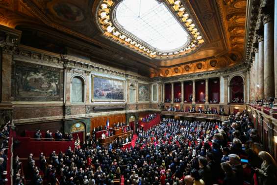 Emeutes : depuis Paris, plusieurs parlementaires pour une mission de dialogue
