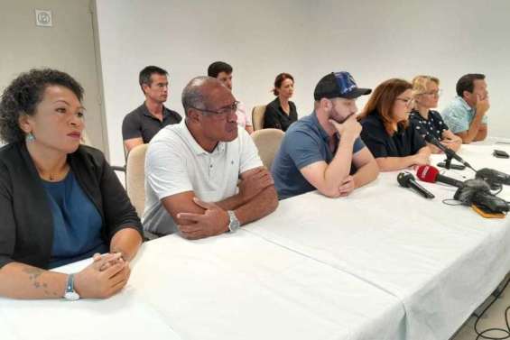 Les loyalistes appellent à 