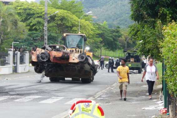 Qu’attendent les Calédoniens de la visite d’Emmanuel Macron ?