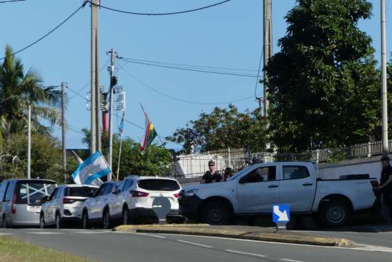 Interpellation de Christian Téin et d'autres membres de la CCAT : 
