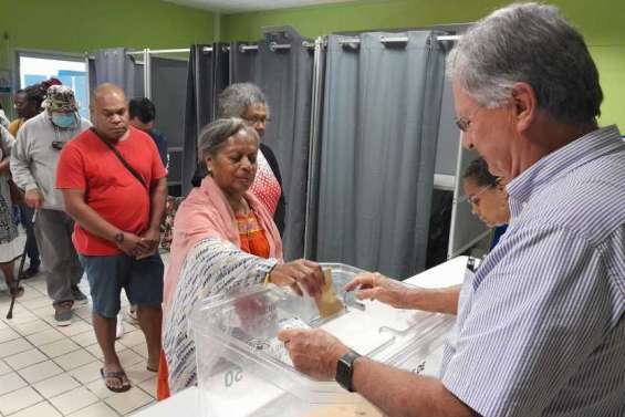 [INFOGRAPHIES] Résultats définitifs, problèmes de procuration, participation… 5 choses à savoir sur les élections législatives