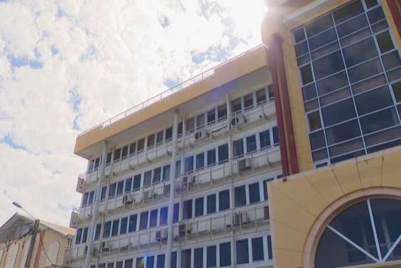 La contribution foncière reportée ou échelonnée pour les victimes d’exactions