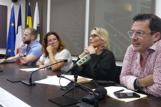 Avenir institutionnel : les loyalistes veulent négocier un 