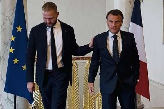 Nicolas Metzdorf : Emmanuel Macron 