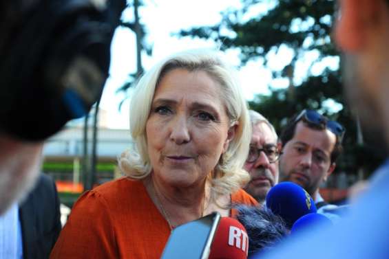 Marine Le Pen : favoriser le développement économique et mettre fin à 