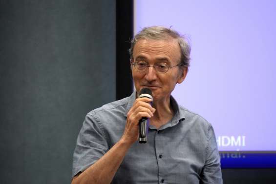 Budget 2026 : le monde économique ultramarin interpelle Manuel Valls et François Bayrou