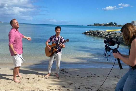 Le Caillou, star d’une émission australienne