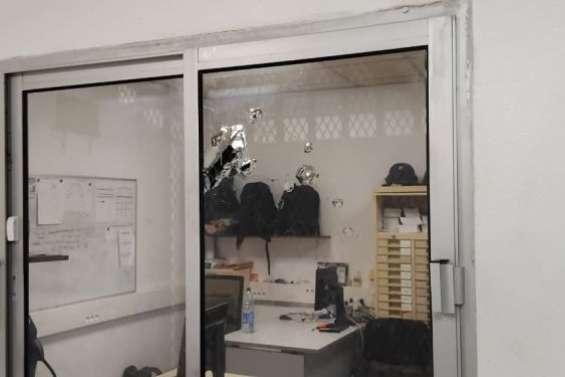 La gendarmerie de Tadine visée par un coup de feu