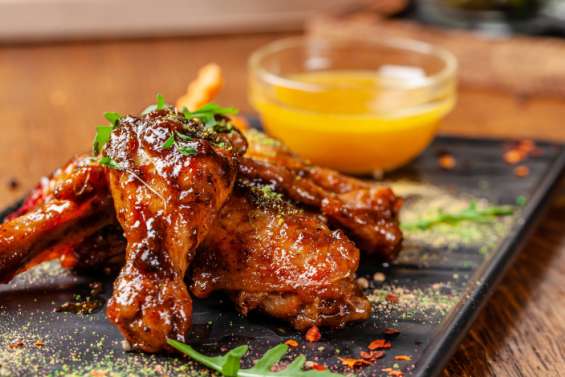 [MAGAZINE]  Les recettes du week-end : salade de betteraves, ailes de poulet citron miel et riz au lait mangue passion