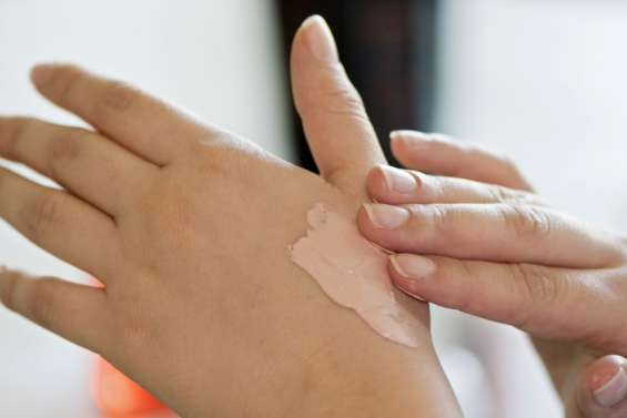 Plusieurs crèmes solaires australiennes retirées du marché pour non-respect de l’indice UV