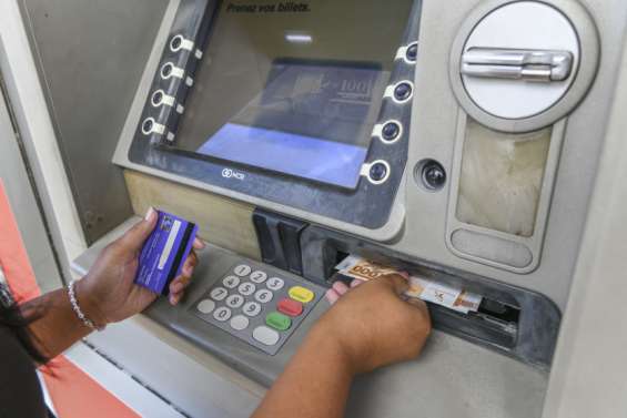 Tarifs bancaires : la Nouvelle-Calédonie se rapproche des standards métropolitains