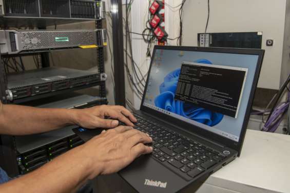 L’Australie bloque l’accès à trois sites web permettant de générer du contenu pédopornographique par IA