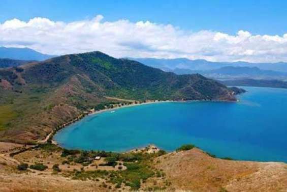 Mort suspecte en baie Toro : le corps d’un homme découvert dans une voiture