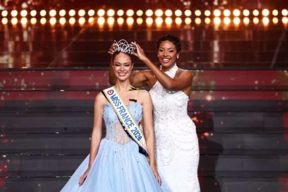 Miss France 2026 : Hinaupoko Devèze, Miss Tahiti, remporte le titre, Juliette Collet en première dauphine