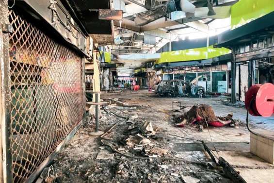 Émeutes : l’État condamné à verser 3,3 milliards de francs à l’assureur Allianz