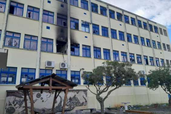 Émeutes : l’État va financer la reconstruction de 80 bâtiments publics