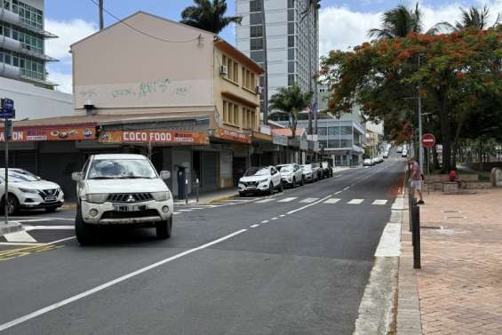 Circulation : double sens autour de la place des Cocotiers à partir du 20 janvier