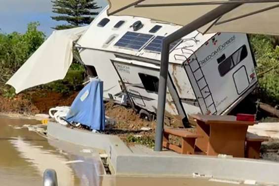 Nouvelle-Zélande : plusieurs disparus dans un glissement de terrain