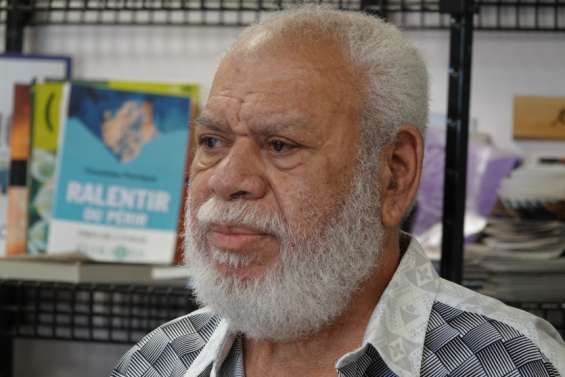 Paul Néaoutyine prend ses distances avec Bougival et Élysée-Oudinot