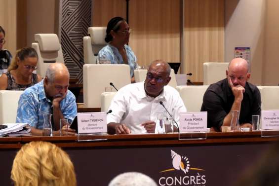 Le Congrès adopte un budget 2026 