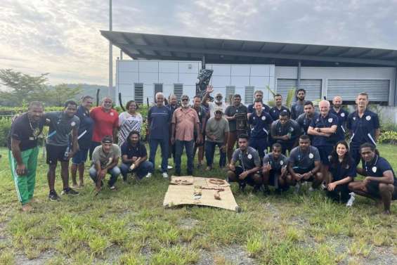 Football : les Cagous s’envolent vers le Mexique pour tenter de décrocher une place historique au Mondial 2026